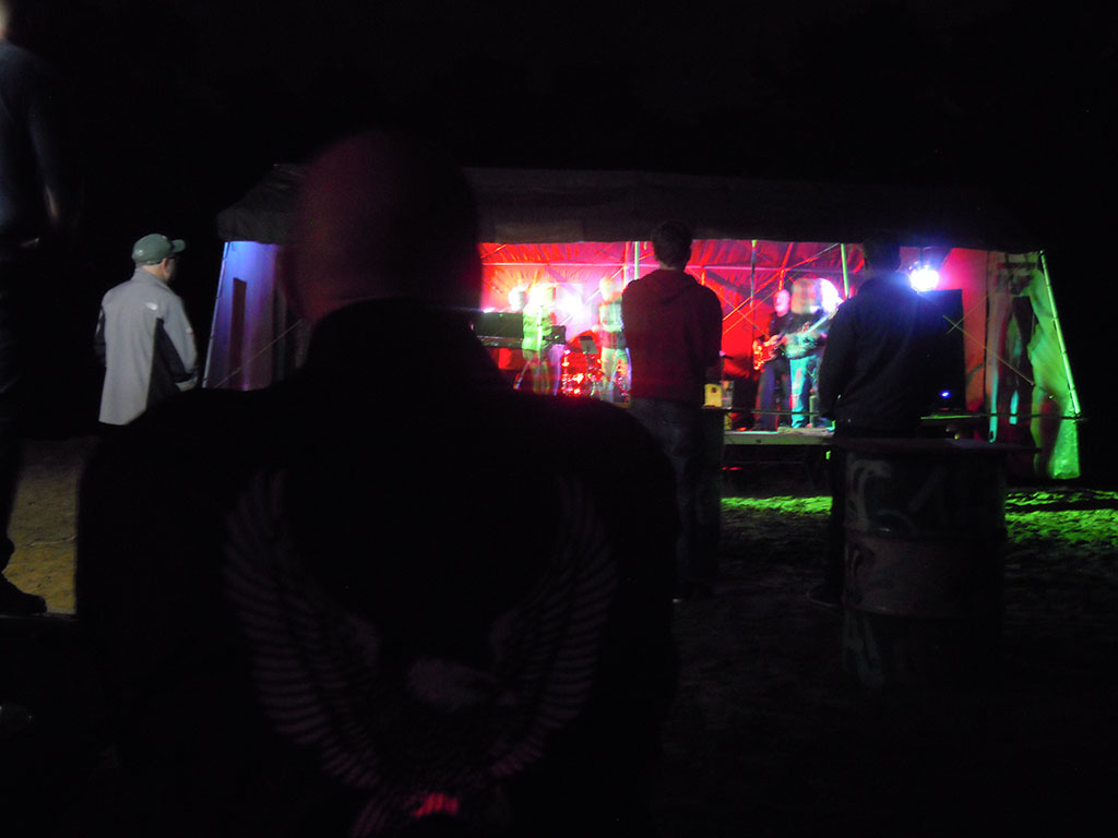 img025