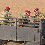 img025